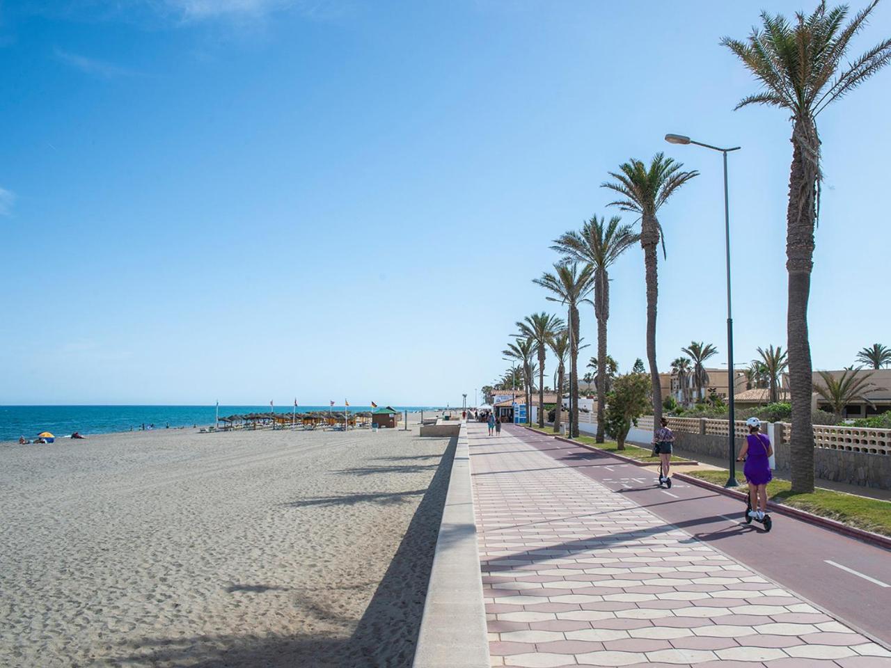 Pierre & Vacances Almeria Roquetas De Mar Buitenkant foto